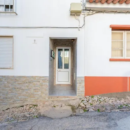 Apartment Lovely Apartment, Sea Views, Rooftop Terrace #1974 Budens