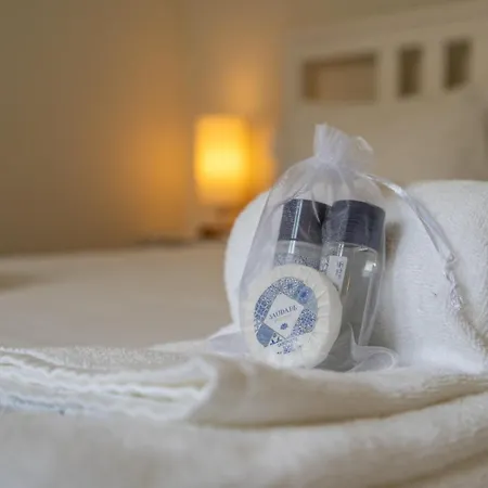 Lovely Apartment, Sea Views, Rooftop Terrace #1974 公寓