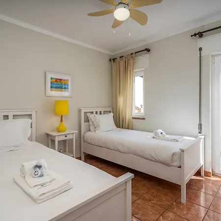Apartamento Lovely Apartment, Sea Views, Rooftop Terrace #1974 *
